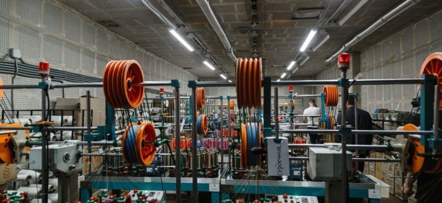 Легка промисловість: особливості та види