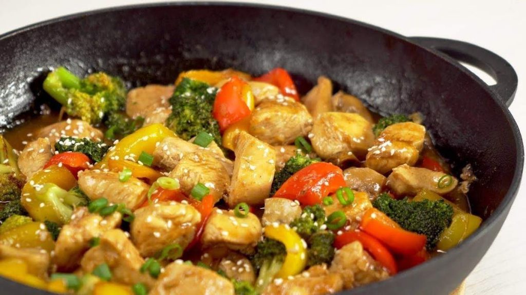 kuriache file z ovochamy stir fry