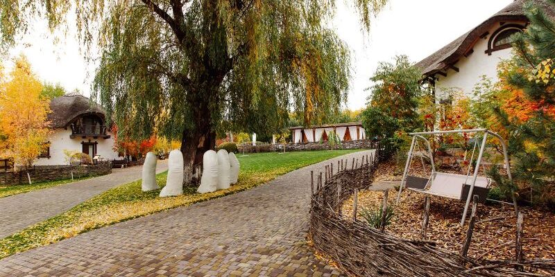 Куди поїхати у вихідні в Україні?